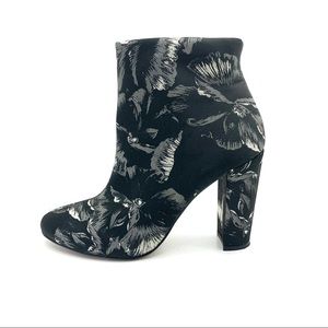 Maiden Lane Matte Satin Floral Ankle Boots Size 10